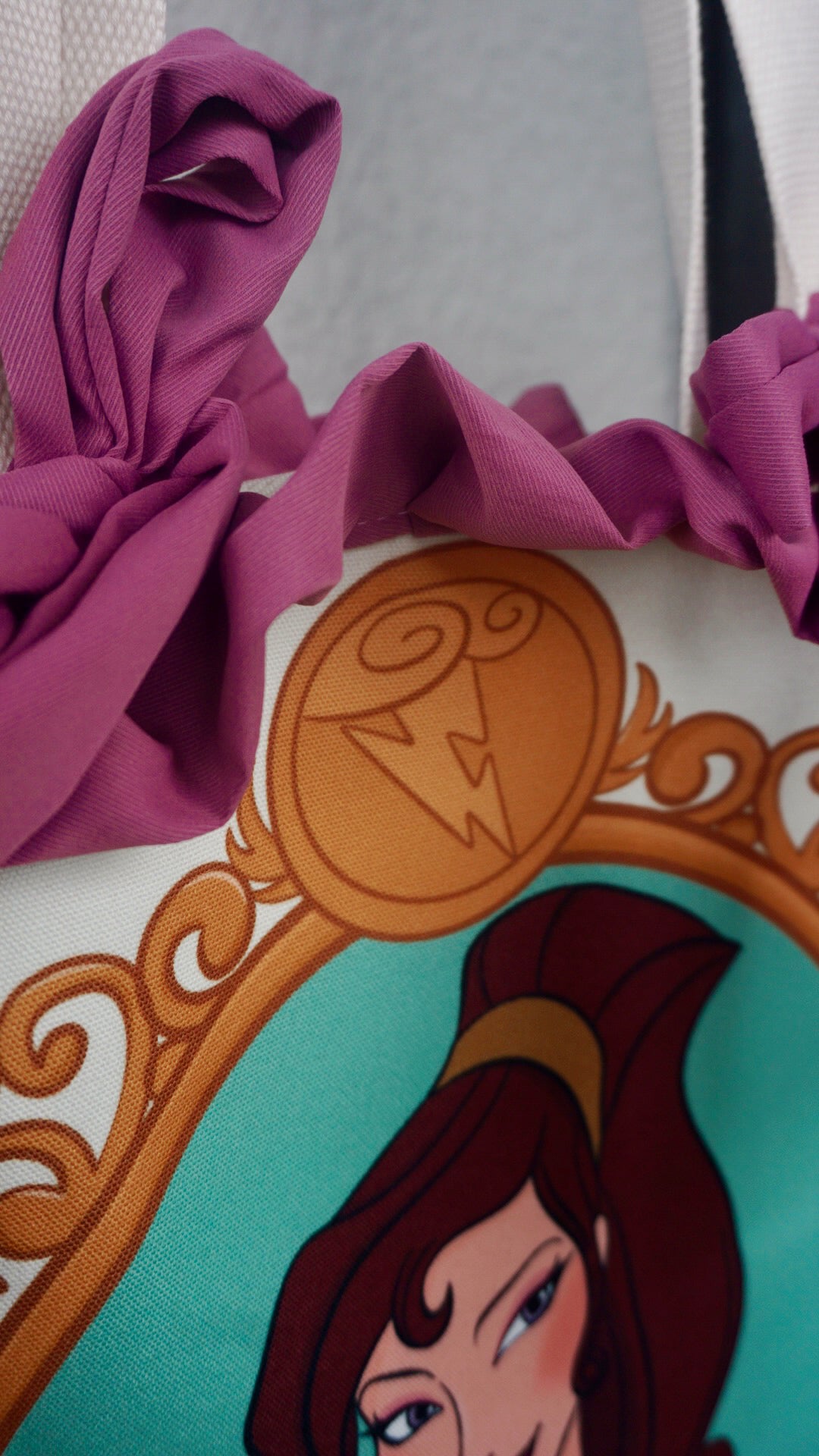 Damsel Tote Bag (PREORDER: ESTIMATED ARRIVAL MID-END OF APRIL)