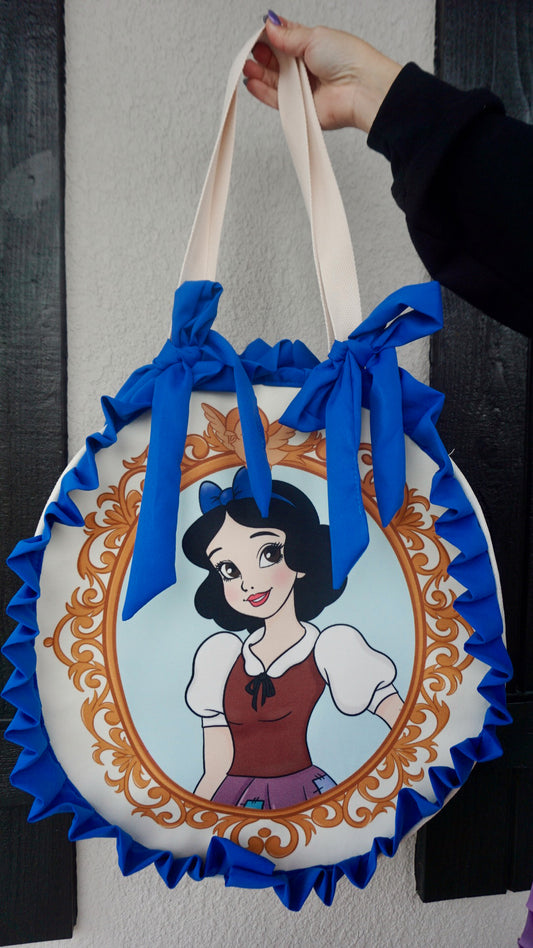 The Fairest Tote Bag (PREORDER: ESTIMATED ARRIVAL MID-END OF APRIL)