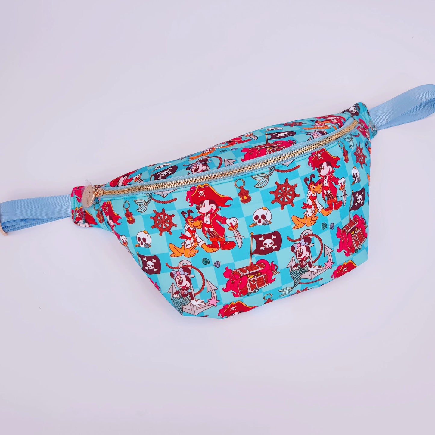 Market Exclusive Jumbo Fannypacks *2 Designs* (READY TO SHIP) NO EXCHANGES OR CANCELATIONS